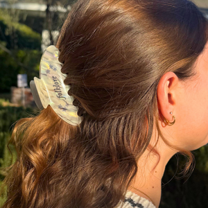 Cardigan Claw Clip